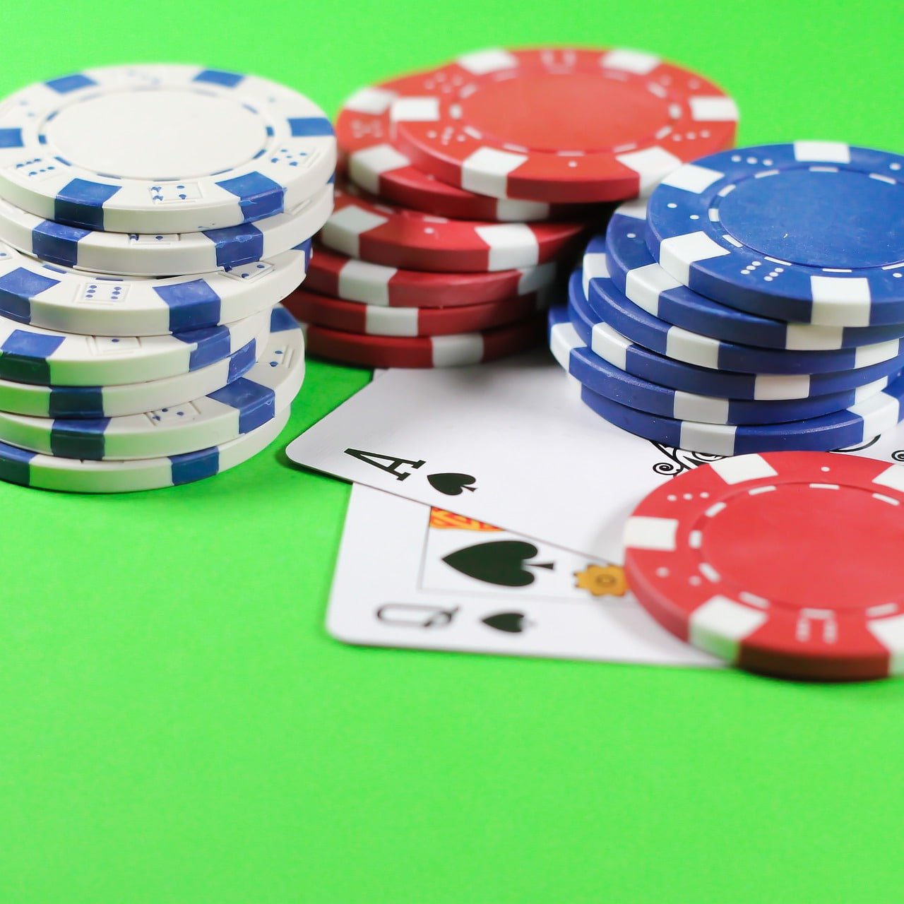 Antarmuka utama platform kaisar303 menampilkan berbagai kategori permainan dan pasar sportsbook